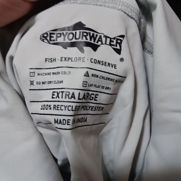 RepYourWater Sun Hoody Breathable Graphic Print Fishing Trout Size XL - Picture 5 of 5